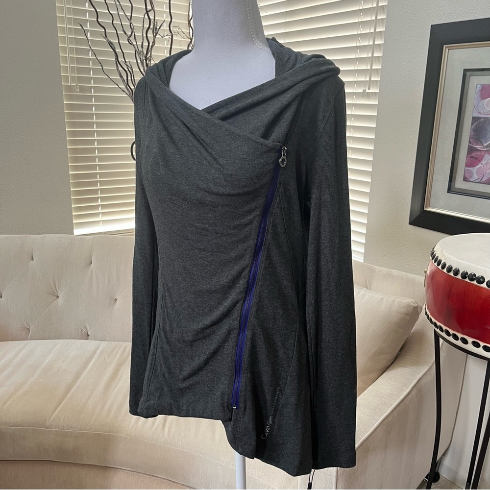 NWT Calvin Klein Performance Quick Dry Athletic Jacket